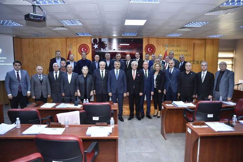 2024 YILI BÜTÇESİ VE YATIRIM PROGRAMI İLİMİZE, İLÇELERİMİZE, KÖYLERİMİZE HAYIRLI UĞURLU OLSUN.