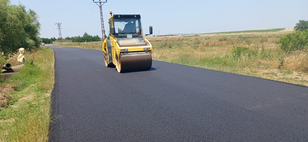 MERKEZ - TİCARET BORSASI YOLU 5,5KM, 12 KÖYÜMÜZÜ DOĞRUDAN ETKİLEYEN GRUP YOLU ÇALIŞMAMIZ BAŞLAMIŞTIR.